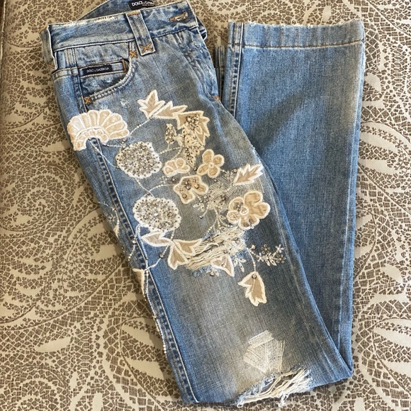 Dolce & Gabbana (2004 Almost Vintage) NWOT Floral Embellished Jeans Size 40 - Picture 1 of 16